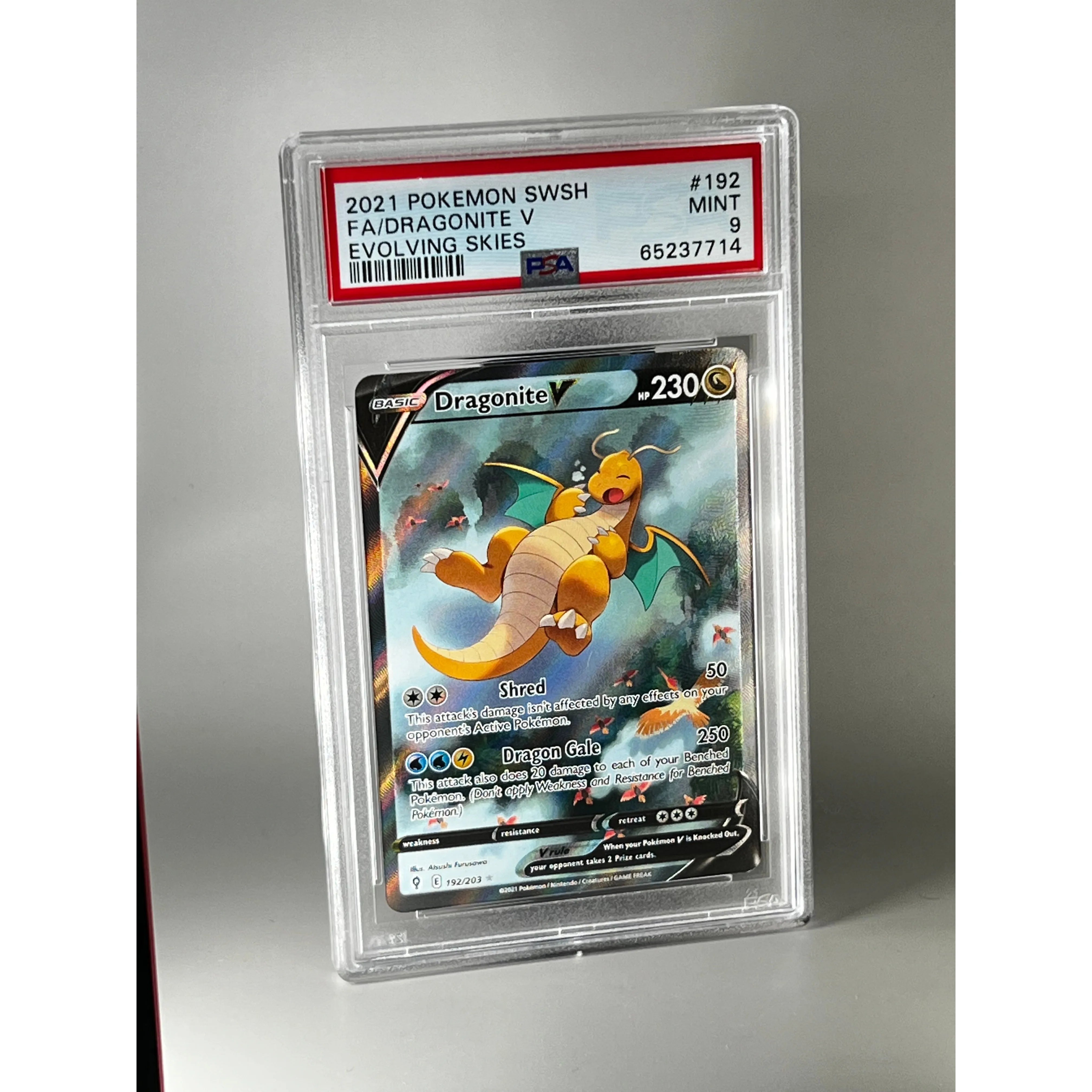 Dragonite V (Full Art) - PSA 9 - Evolving Skies